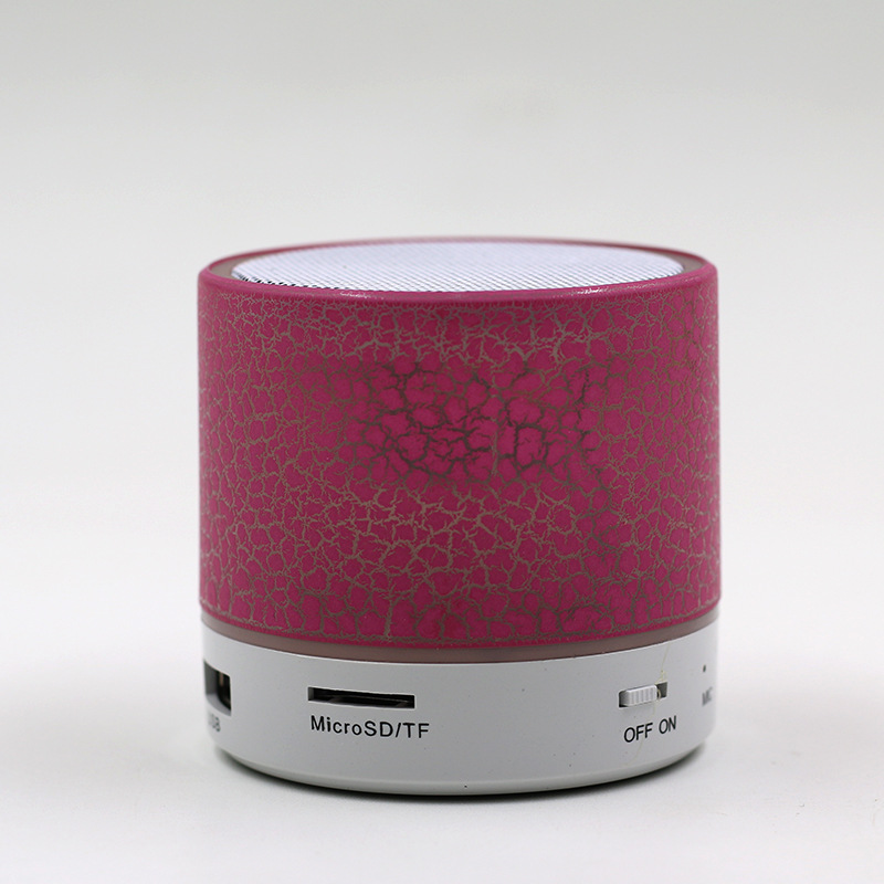 ไฟ LED ลำโพงพกพาขนาดเล็กไร้สายลำโพงแฮนด์ฟรีพร้อม TF USB FM ไมโครโฟน